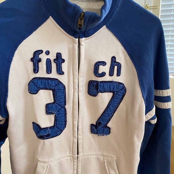 A&F jacket size XL - Picture 2 of 10